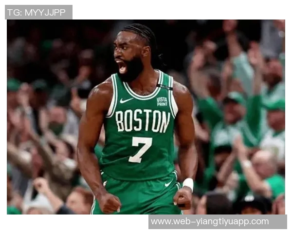 杰伦布朗表现低迷14投6中仅得12分5助攻失误5次正负值惨淡并列最低 杰伦布朗表现低迷14投6中仅得12分5助攻失误5次正负值惨淡并列最低