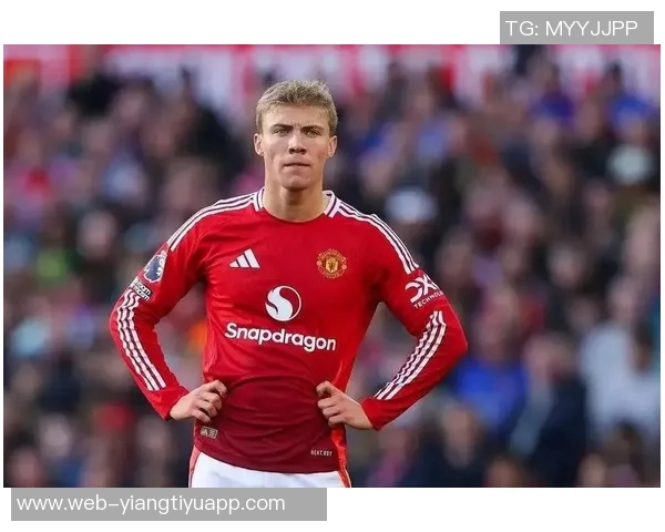 曼联前球员质疑球队引进舍什科的决策与适配性问题