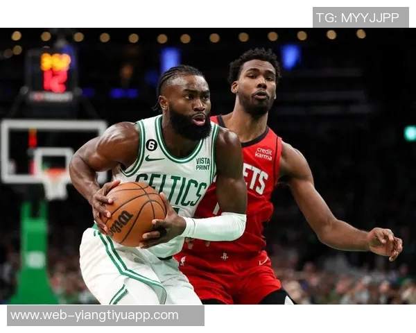 本赛季最大惊喜太阳与绿军并列布鲁克斯的投篮表现引发热议 本赛季最大惊喜太阳与绿军并列布鲁克斯的投篮表现引发热议